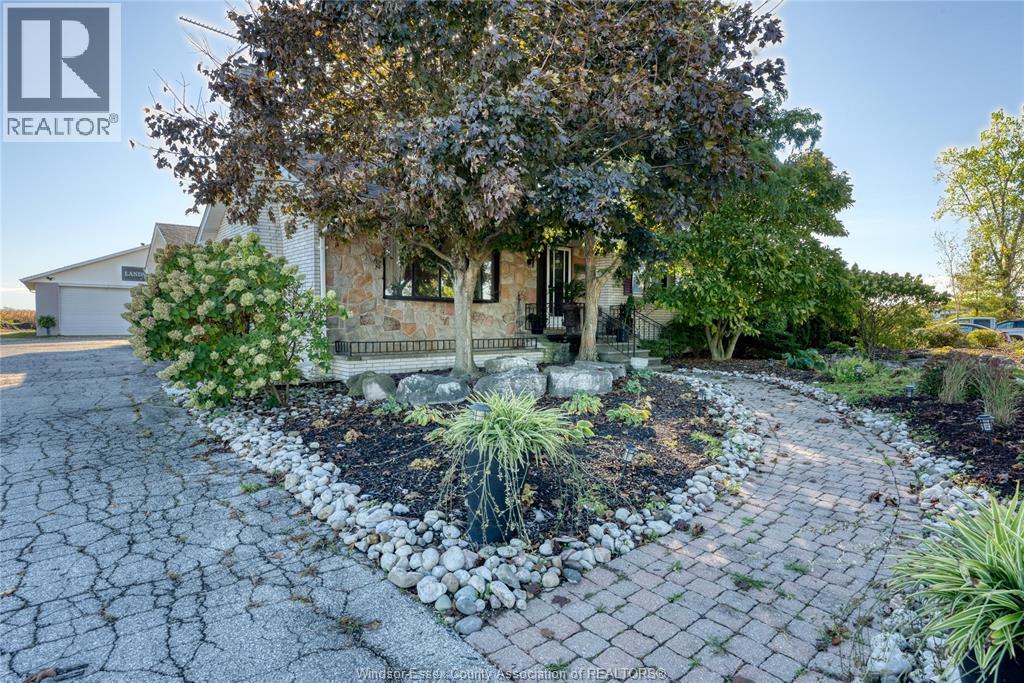 For sale: 4774 8TH CONCESSION ROAD, Windsor, Ontario N0R1K0