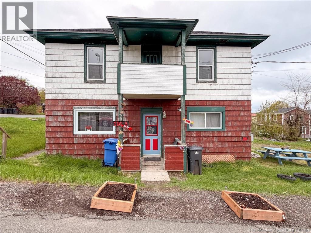 116 Renfrew Street, Dalhousie, New Brunswick E9C2J7