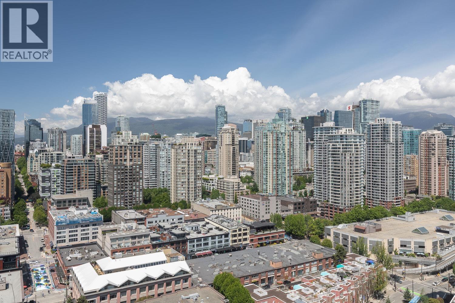 3205 193 AQUARIUS MEWS|Vancouver, British Columbia V6Z2Z2