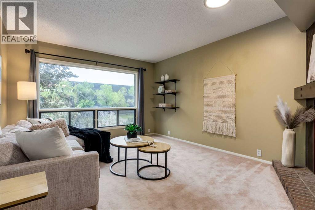 Row / Townhouse for Sale in 10, 3302 50 Street NW|Calgary, Alberta T3A2C6 4
