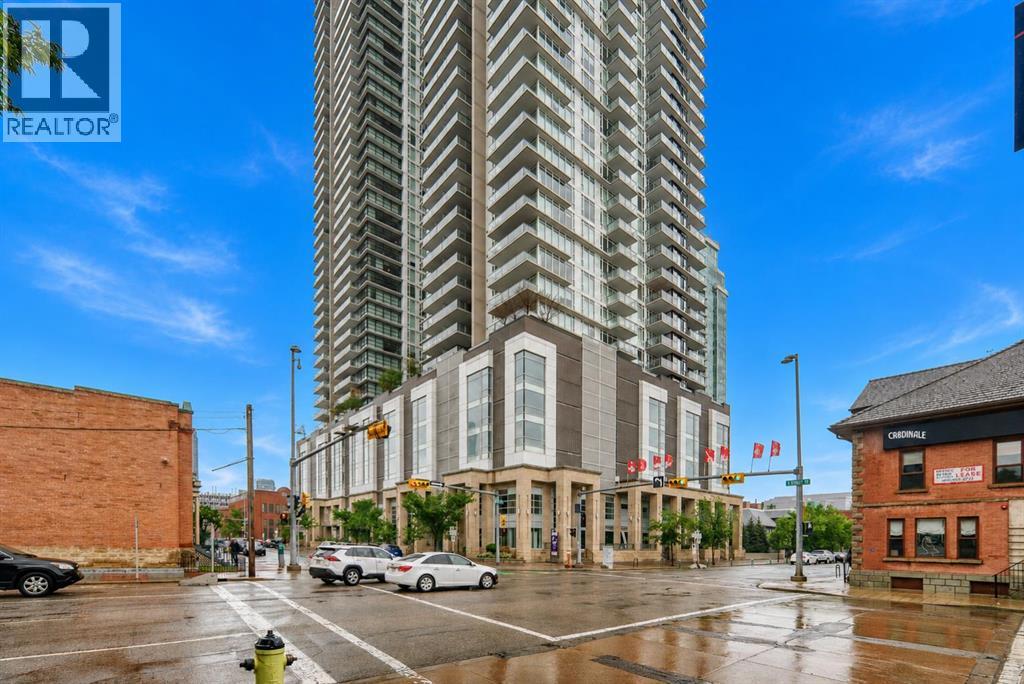 Apartment for Sale in 2307, 1188 3 Street SE|Calgary, Alberta T2G1H8 4