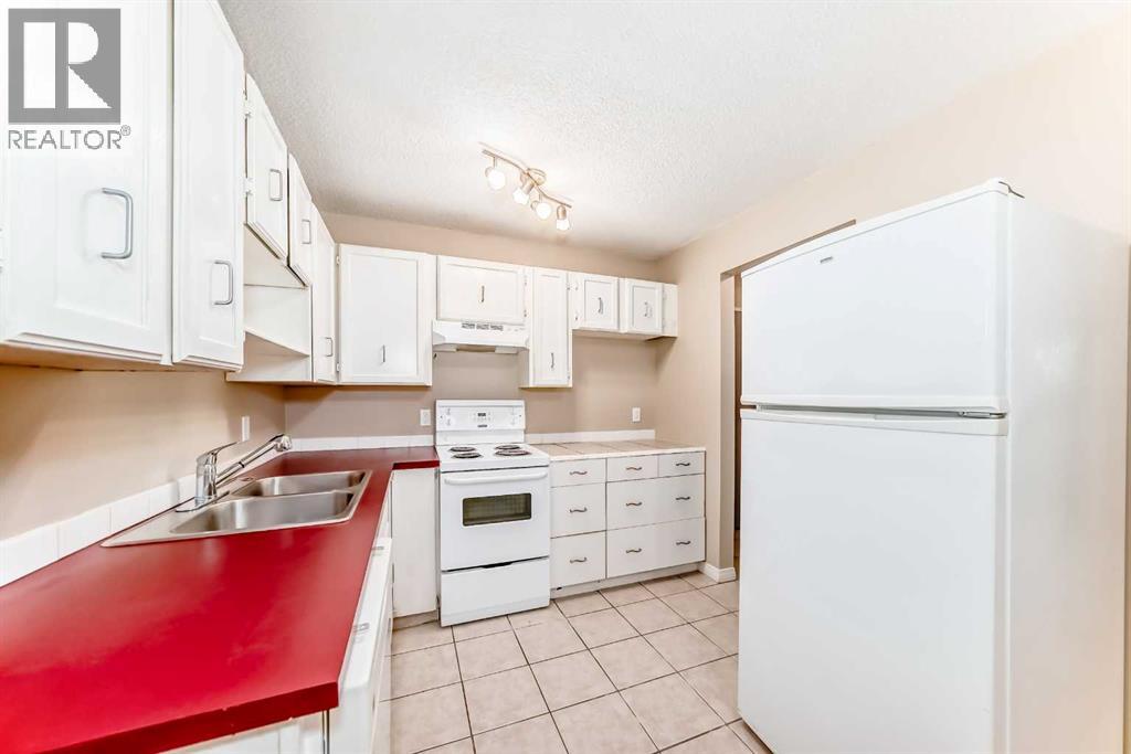 Apartment for Sale in 104, 730 2 Avenue NW|Calgary, Alberta T2N0E3 5