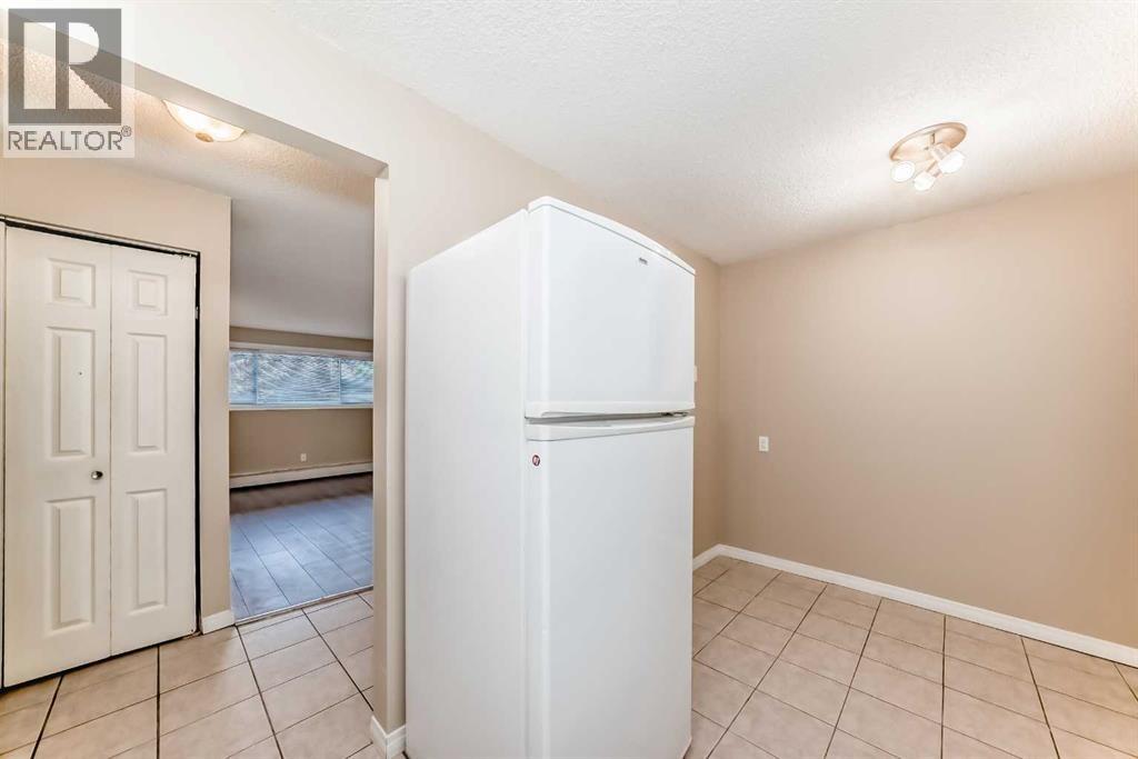 Apartment for Sale in 104, 730 2 Avenue NW|Calgary, Alberta T2N0E3 4