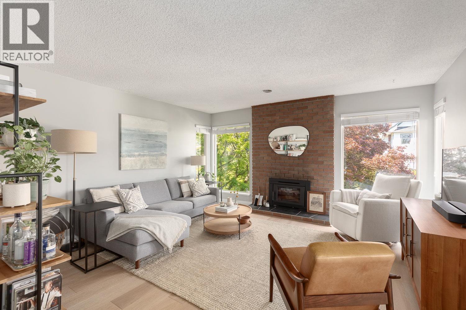 206 1260 W 10TH AVENUE|Vancouver, British Columbia V6H1J3