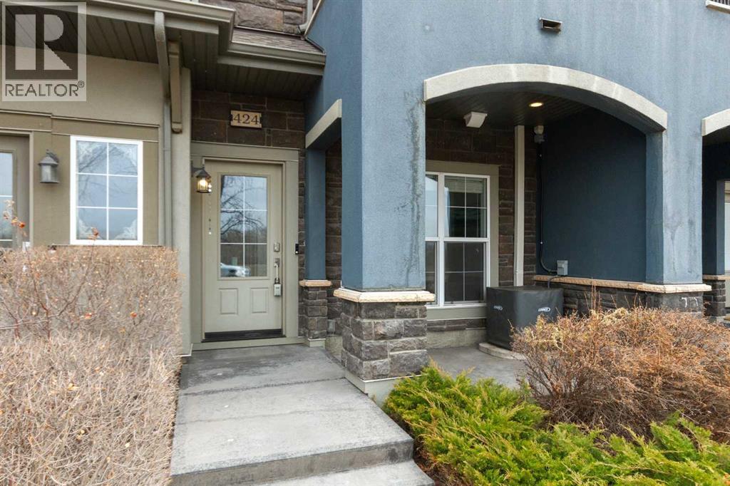 Row / Townhouse for Sale in 424 Quarry Way SE|Calgary, Alberta T2C5N4 4