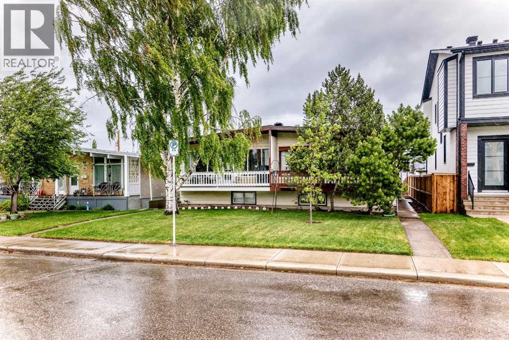 Duplex for Sale in 2224A 34 Street SW|Calgary, Alberta T3E2W3