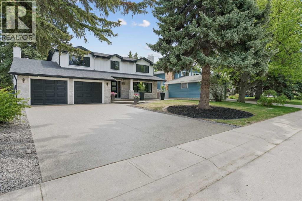 House for Sale in 111 Canata Close SW|Calgary, Alberta T2W1P8 4