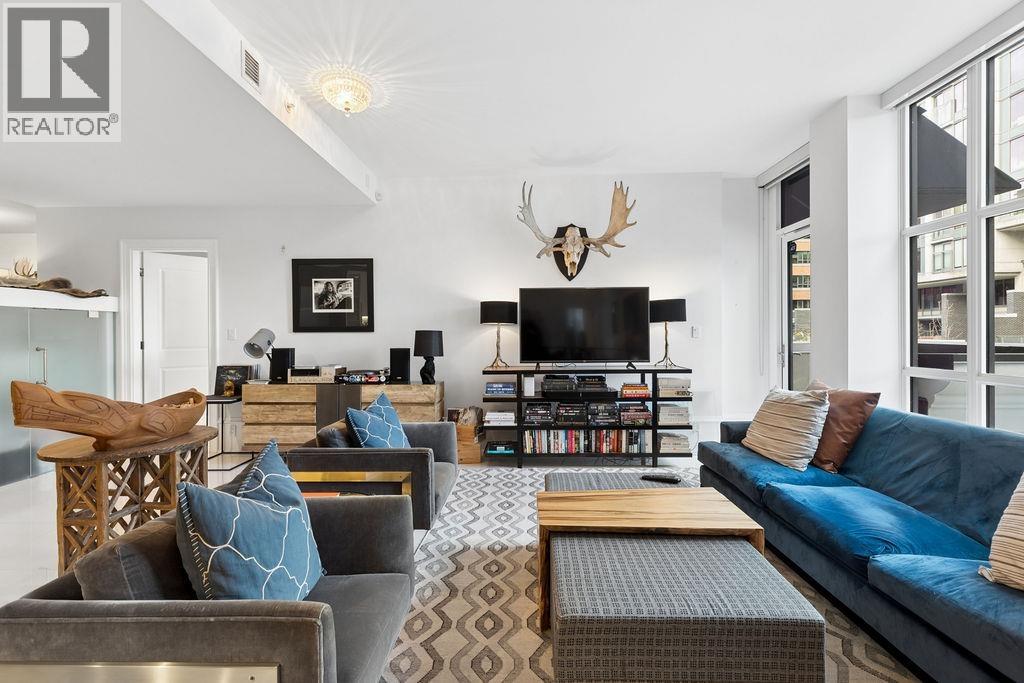 304 1102 HORNBY STREET|Vancouver, British Columbia V6Z1V8