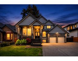 For sale: 12672 54 AVENUE, Surrey, British Columbia V3X3C2