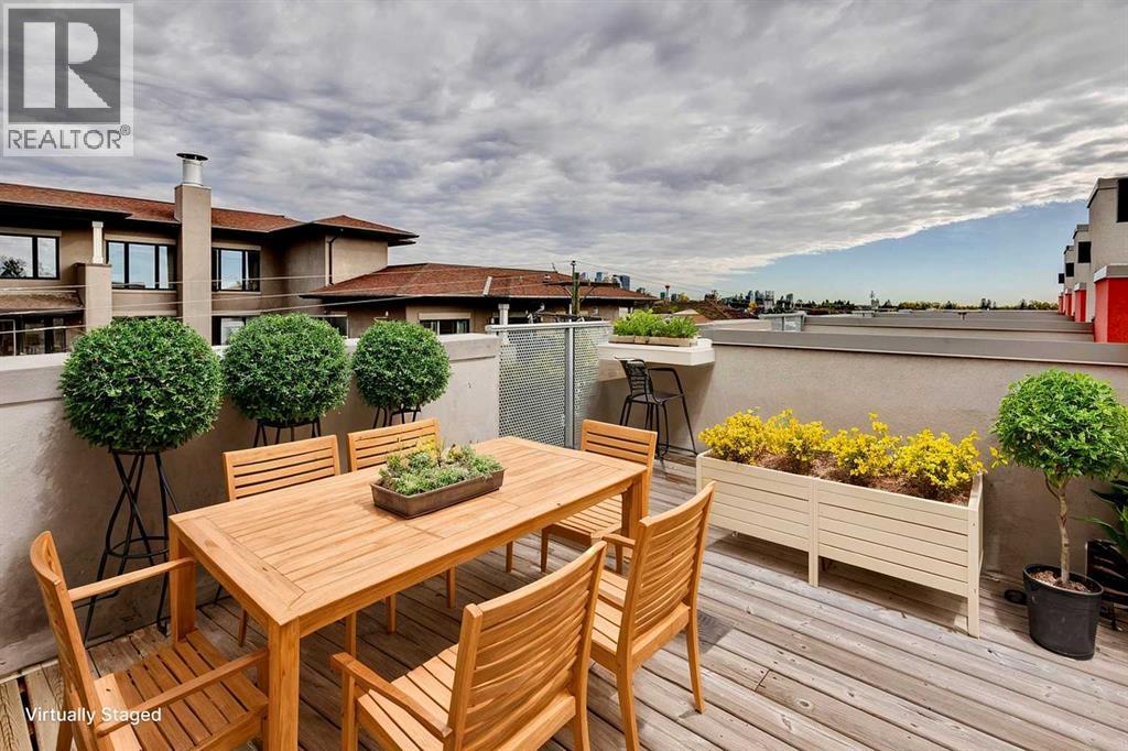 Row / Townhouse for Sale in 208, 2717 17 Street SW|Calgary, Alberta T2T4N4 2