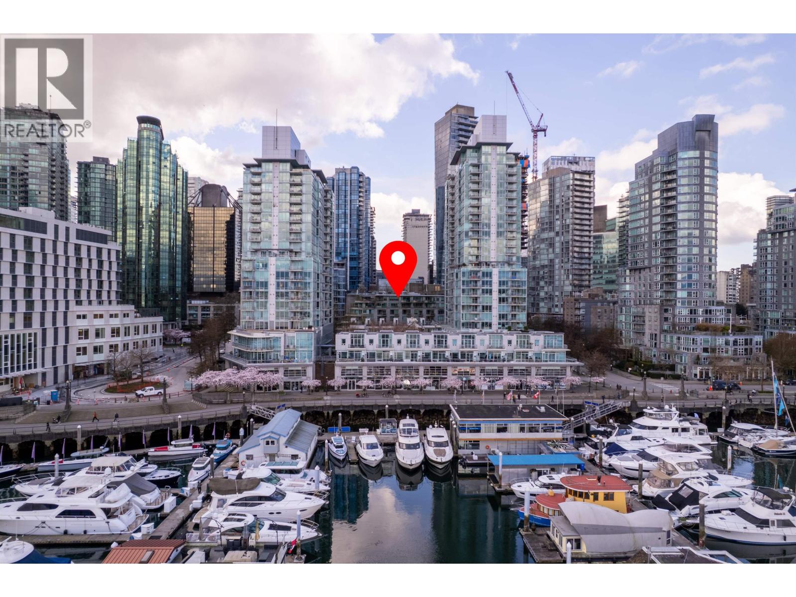 507 1478 W HASTINGS STREET|Vancouver, British Columbia V6G3J6