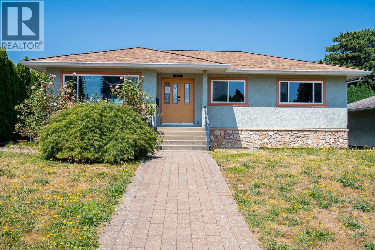 4871 HIGHLAWN DRIVE|Burnaby, British Columbia V5C3T2
