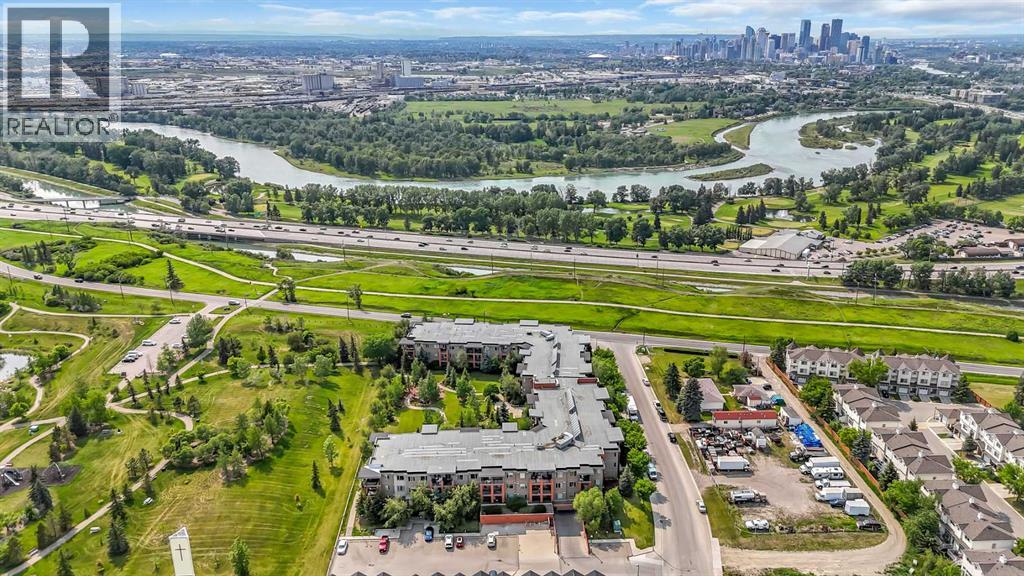 Apartment for Sale in 226, 2727 28 Avenue SE|Calgary, Alberta T2B0L4 4