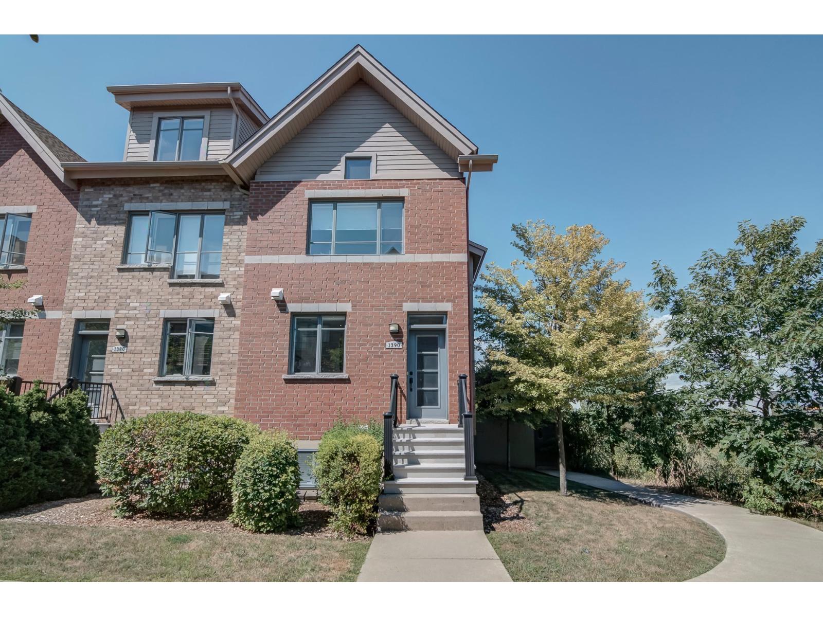 1390 Rue des Francs-Bourgeois, Boisbriand, Quebec J7H0C4