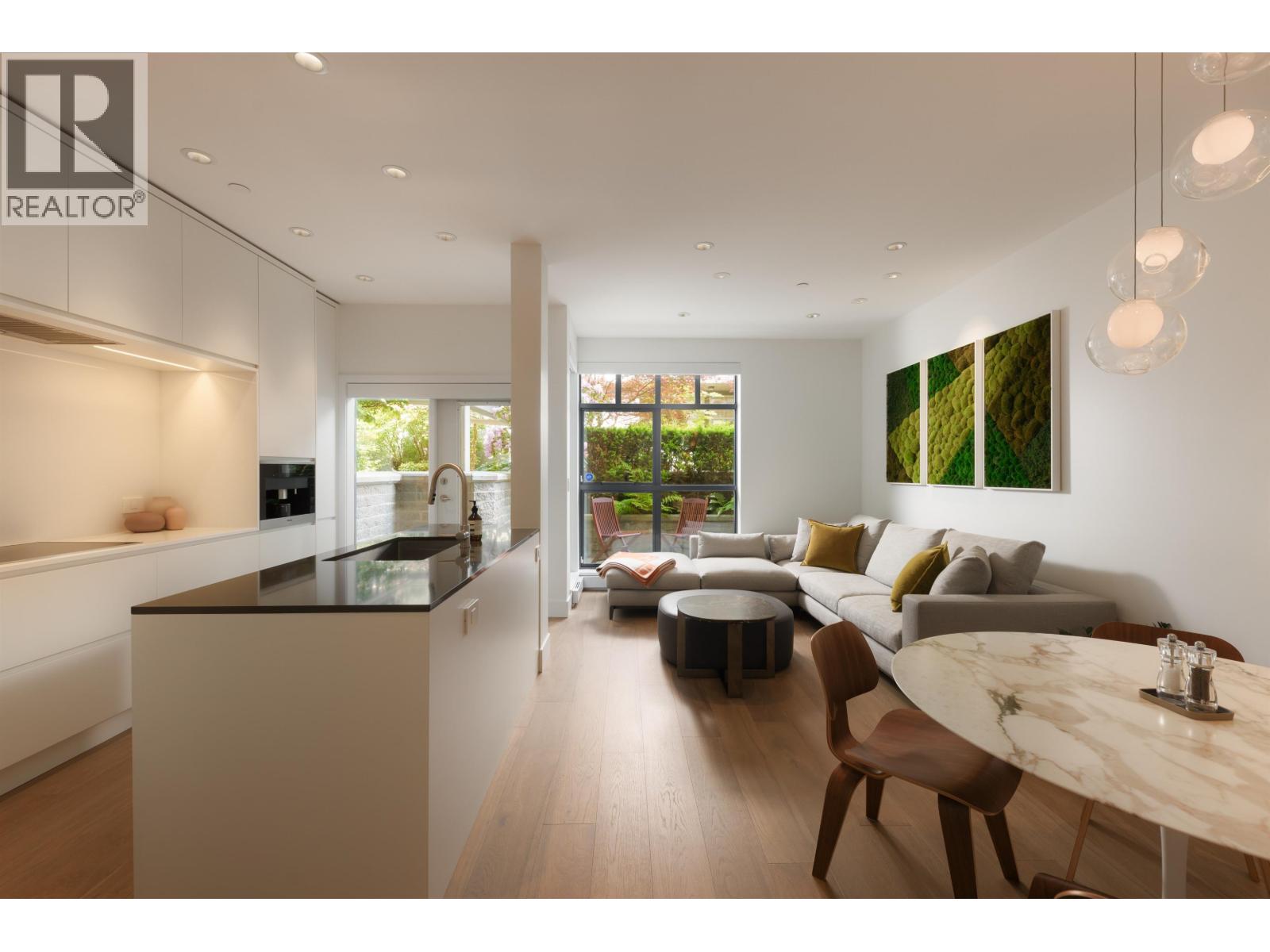 106 2688 VINE STREET|Vancouver, British Columbia V6K4T6