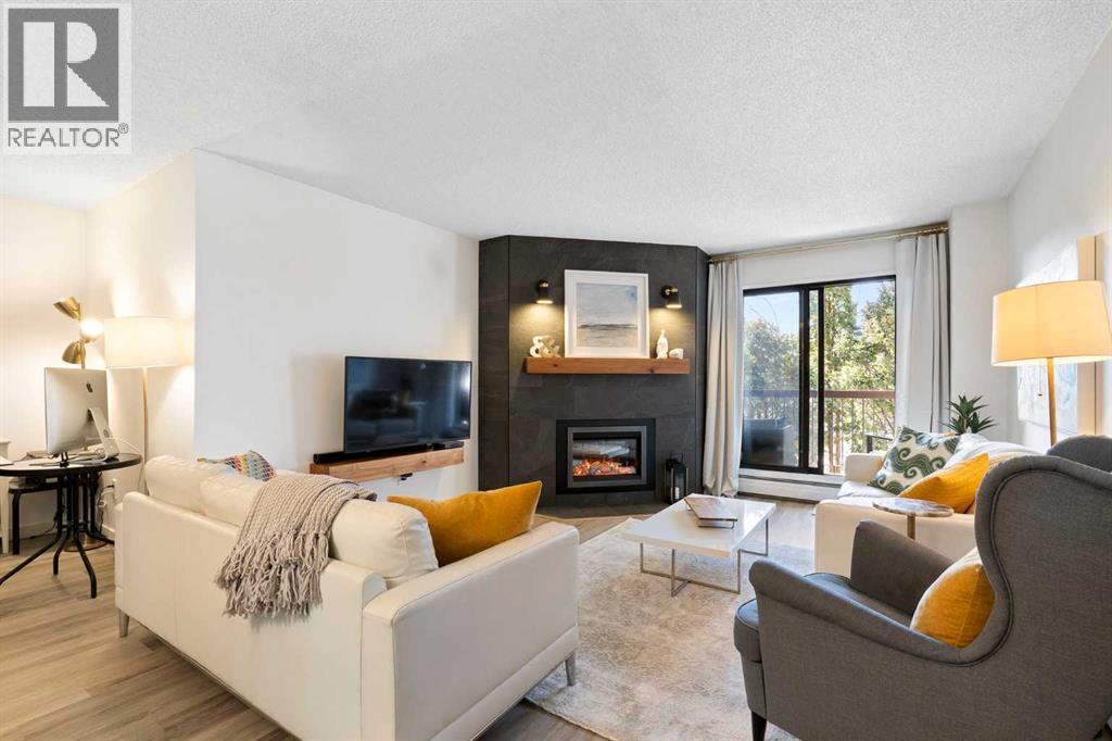 Apartment for Sale in 202, 220 26 Avenue SW|Calgary, Alberta T2S0M4