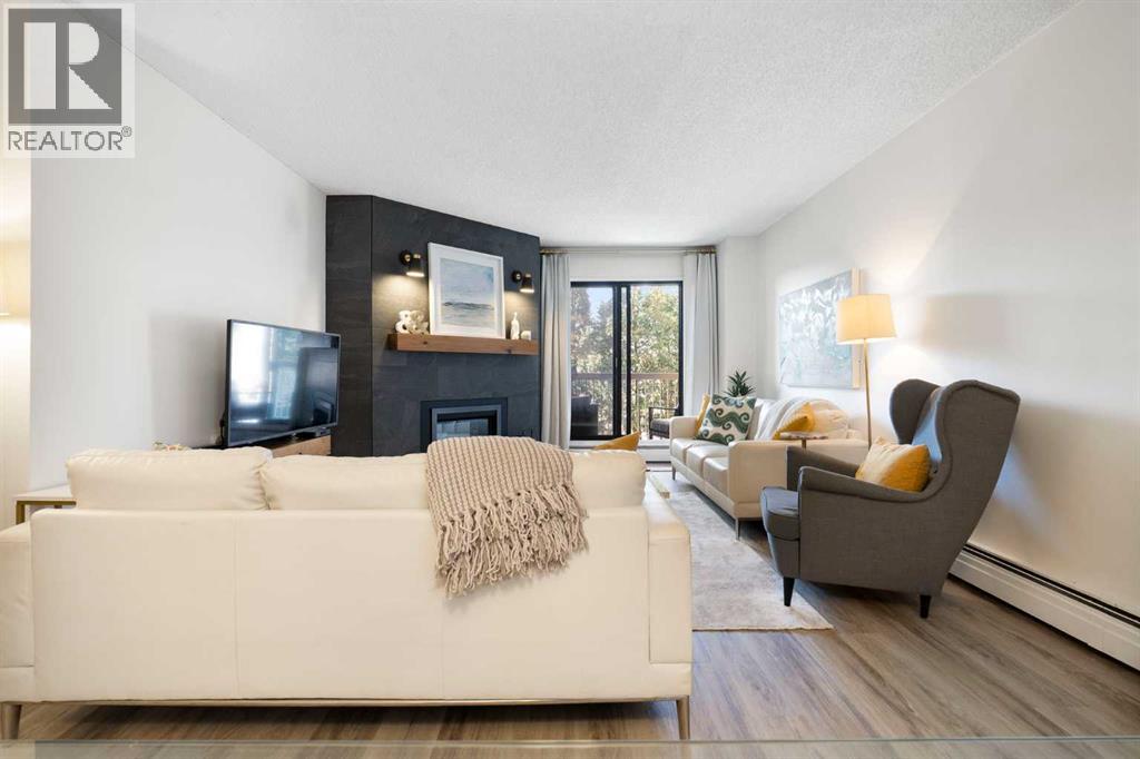 Apartment for Sale in 202, 220 26 Avenue SW|Calgary, Alberta T2S0M4 4