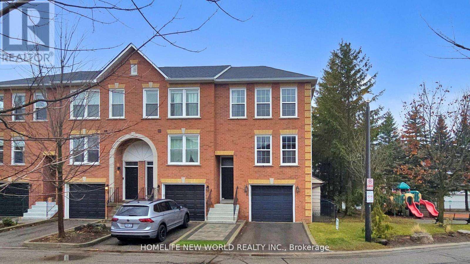 20 - 52 WYATT LANE, Aurora (Bayview Wellington), Ontario L4G7E4