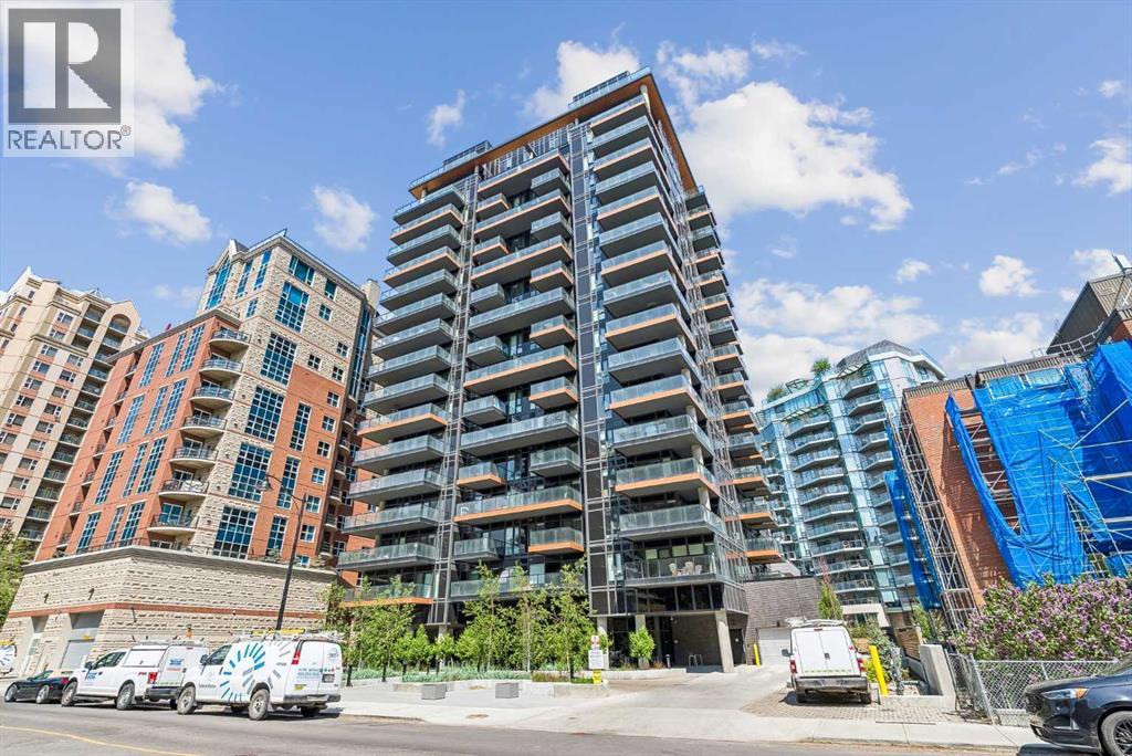 Apartment for Sale in 1011, 730 2 Avenue SW|Calgary, Alberta T2P1R8 2