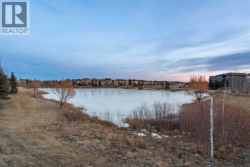 Row / Townhouse for Sale in 56 Legacy Main Street SE|Calgary, Alberta T2X0Y6 4
