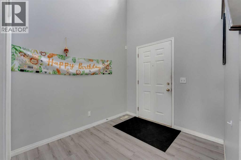 House for Sale in 153 Saddlemead Road NE|Calgary, Alberta T3J4J3 3