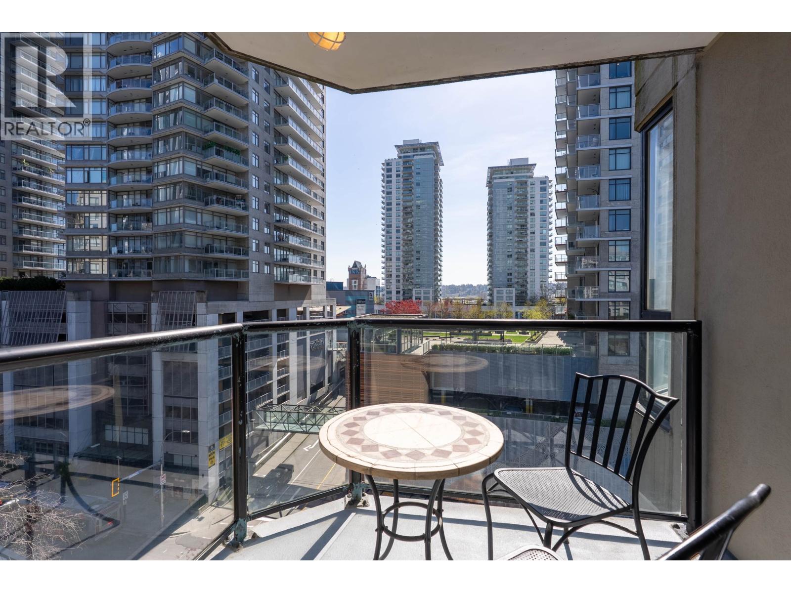 607 55 TENTH STREET|New Westminster, British Columbia V3M6R5