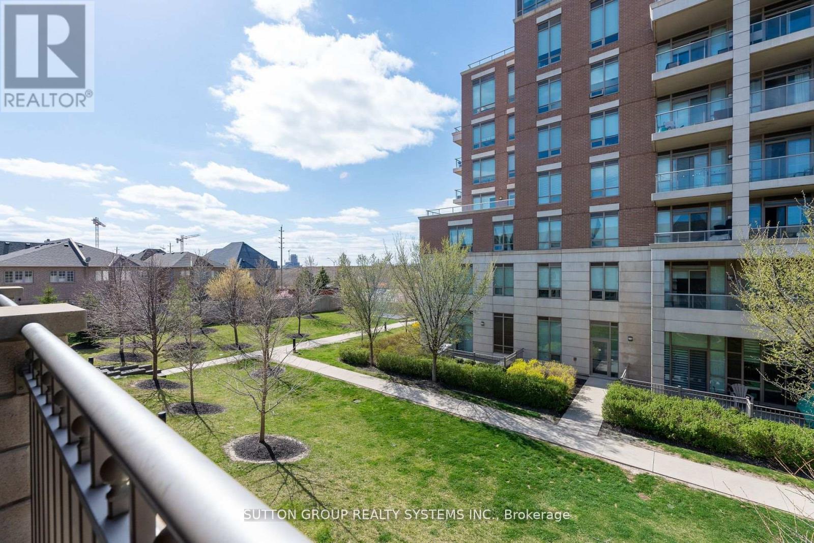 Row / Townhouse for Sale in 55 - 2460 PRINCE MICHAEL DRIVE|Oakville (JC Joshua Creek), Ontario L6H0G8