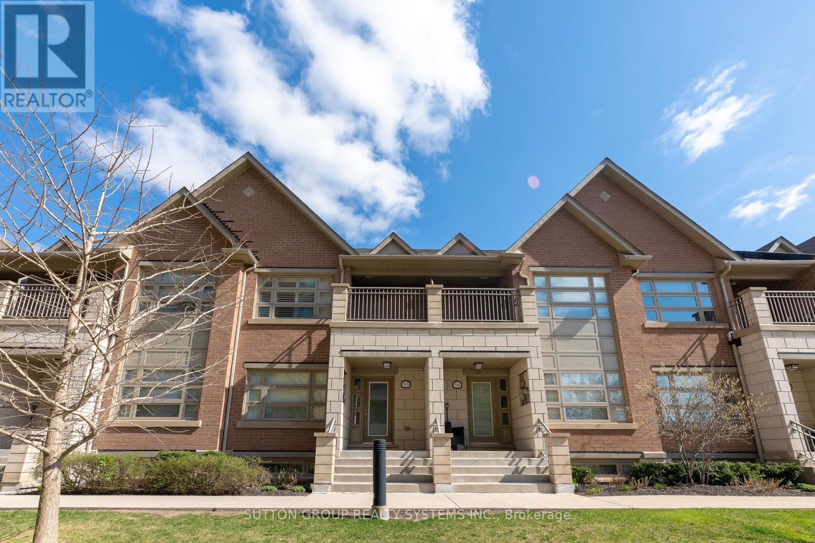 Row / Townhouse for Sale in 55 - 2460 PRINCE MICHAEL DRIVE|Oakville (JC Joshua Creek), Ontario L6H0G8 2