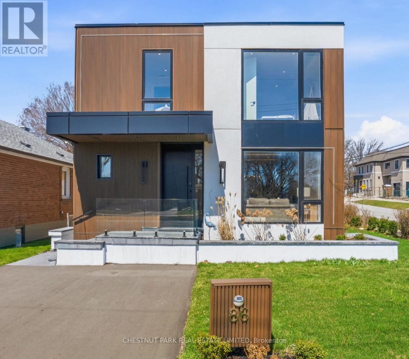 86 EDGECROFT ROAD
