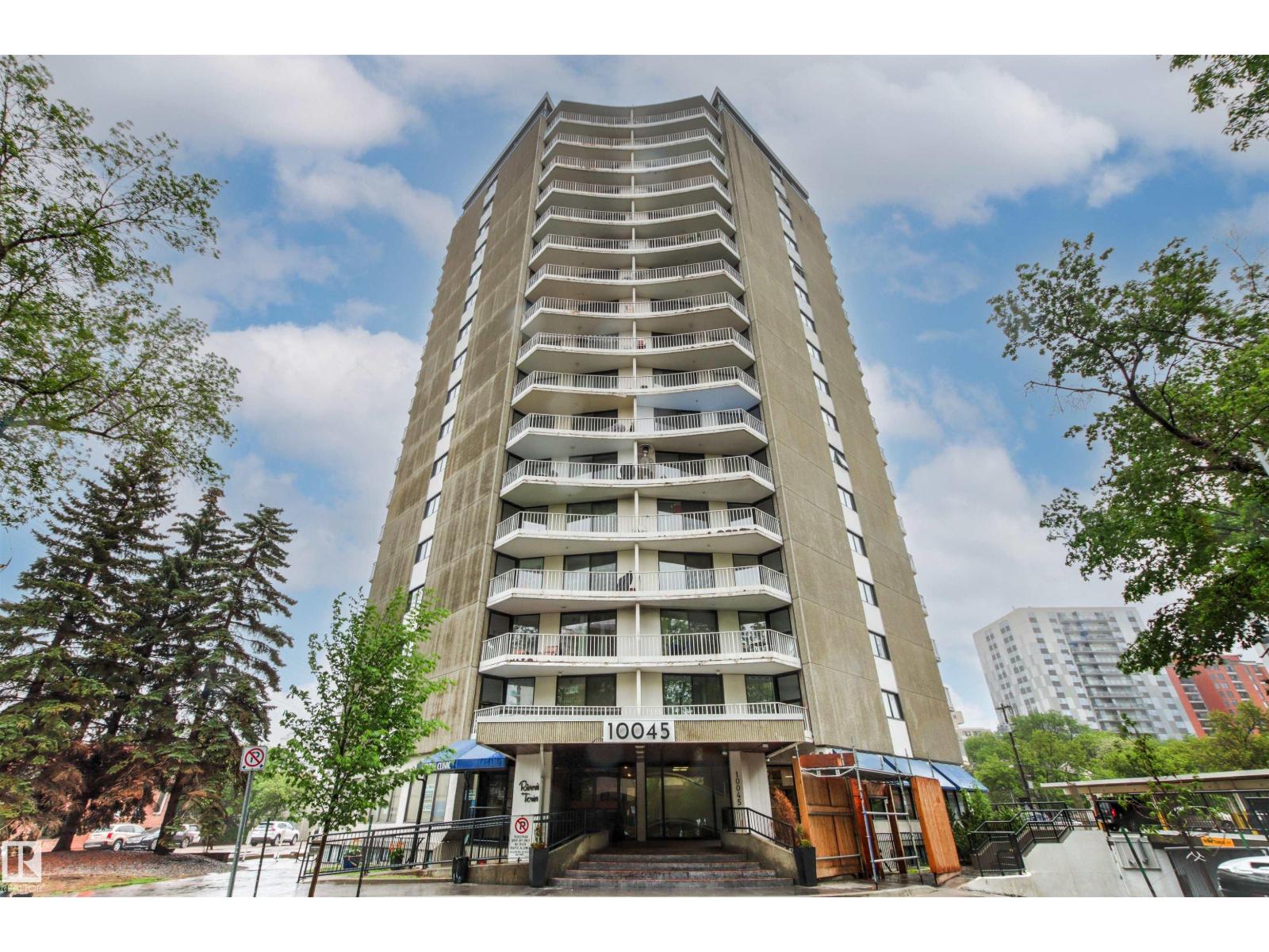 For sale: #303 10045 117 ST NW, Edmonton, Alberta T5K1W8