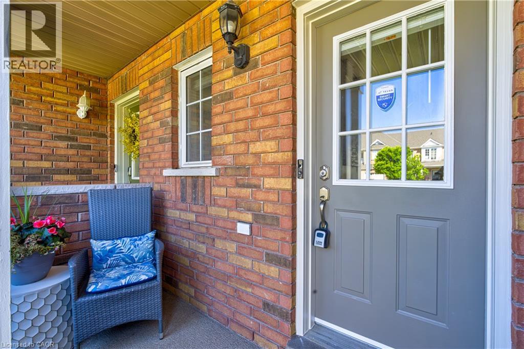 Row / Townhouse for Sale in 5548 LINWELL Place|Mississauga, Ontario L5M6L7 3