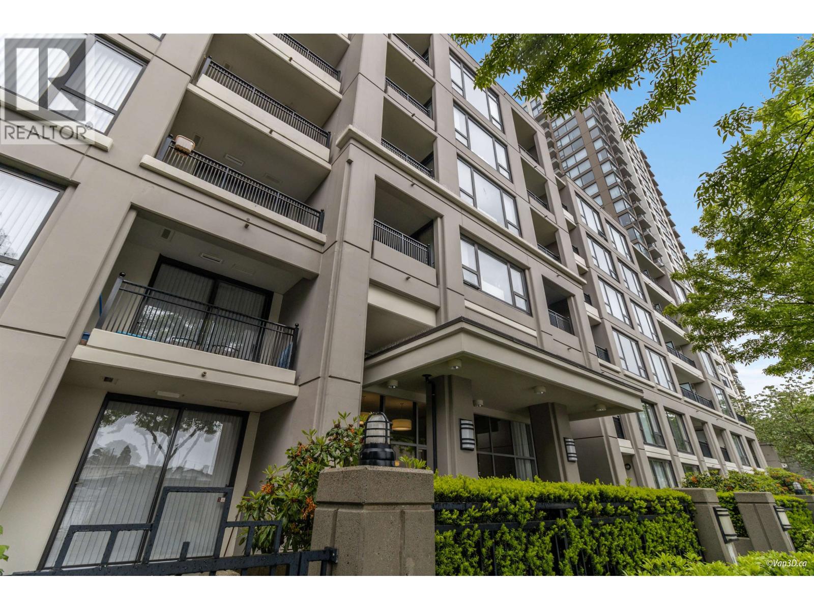 408 7138 COLLIER STREET|Burnaby, British Columbia V5E0A2