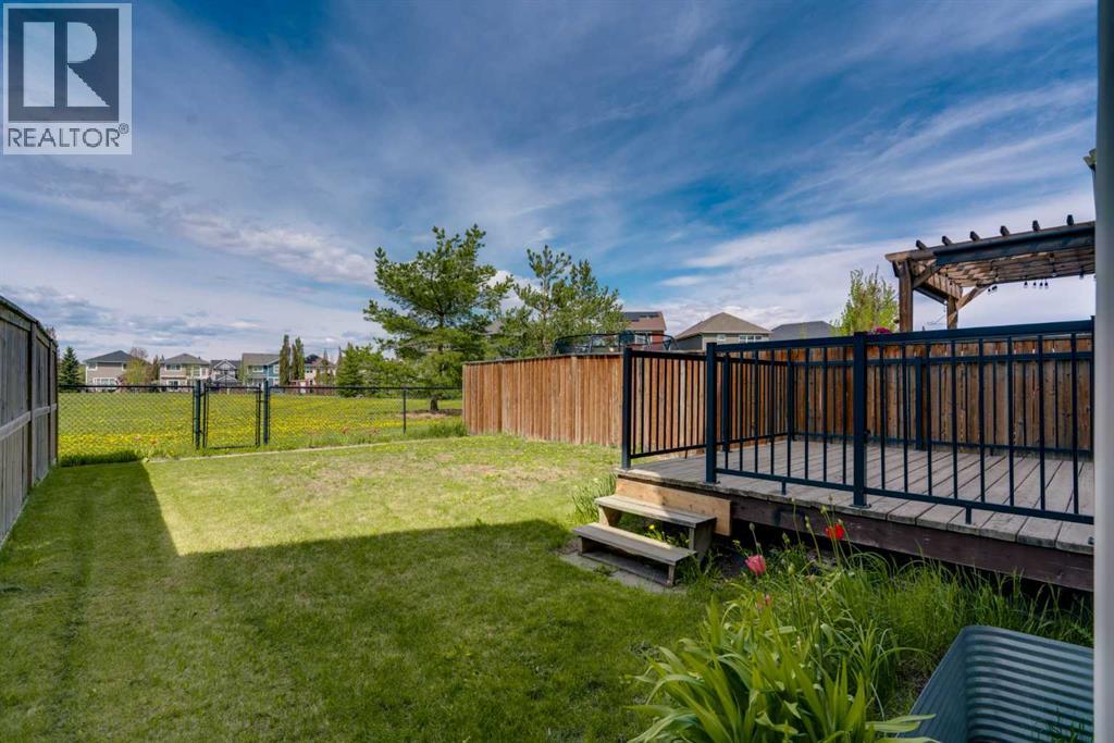 House for Sale in 245 Auburn Crest Way SE|Calgary, Alberta T3M1T6