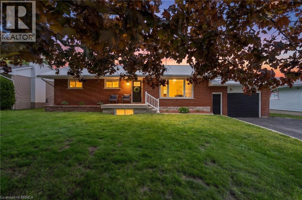 212 HAMILTON Drive