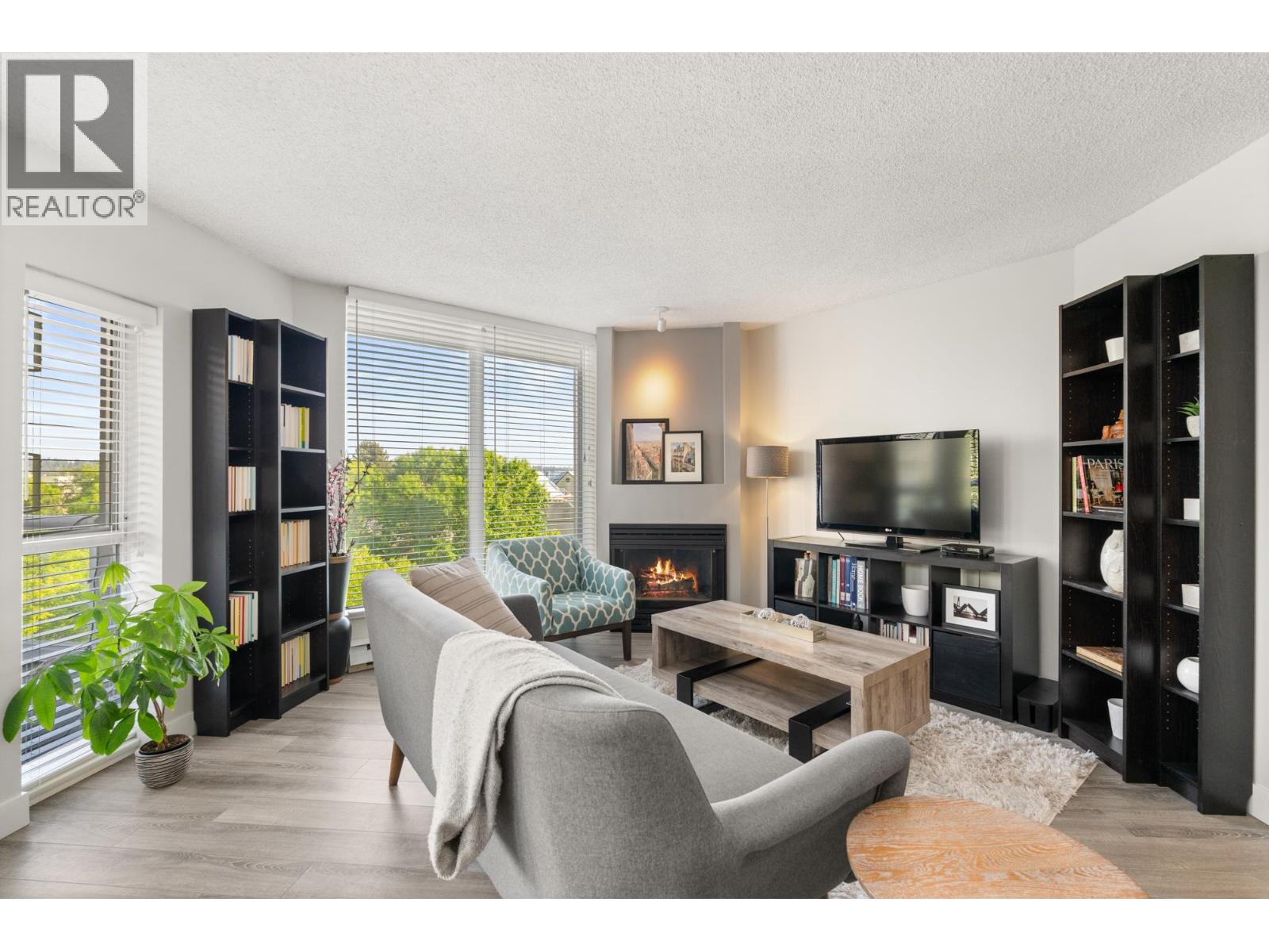 506 1135 QUAYSIDE DRIVE|New Westminster, British Columbia V3M6J4