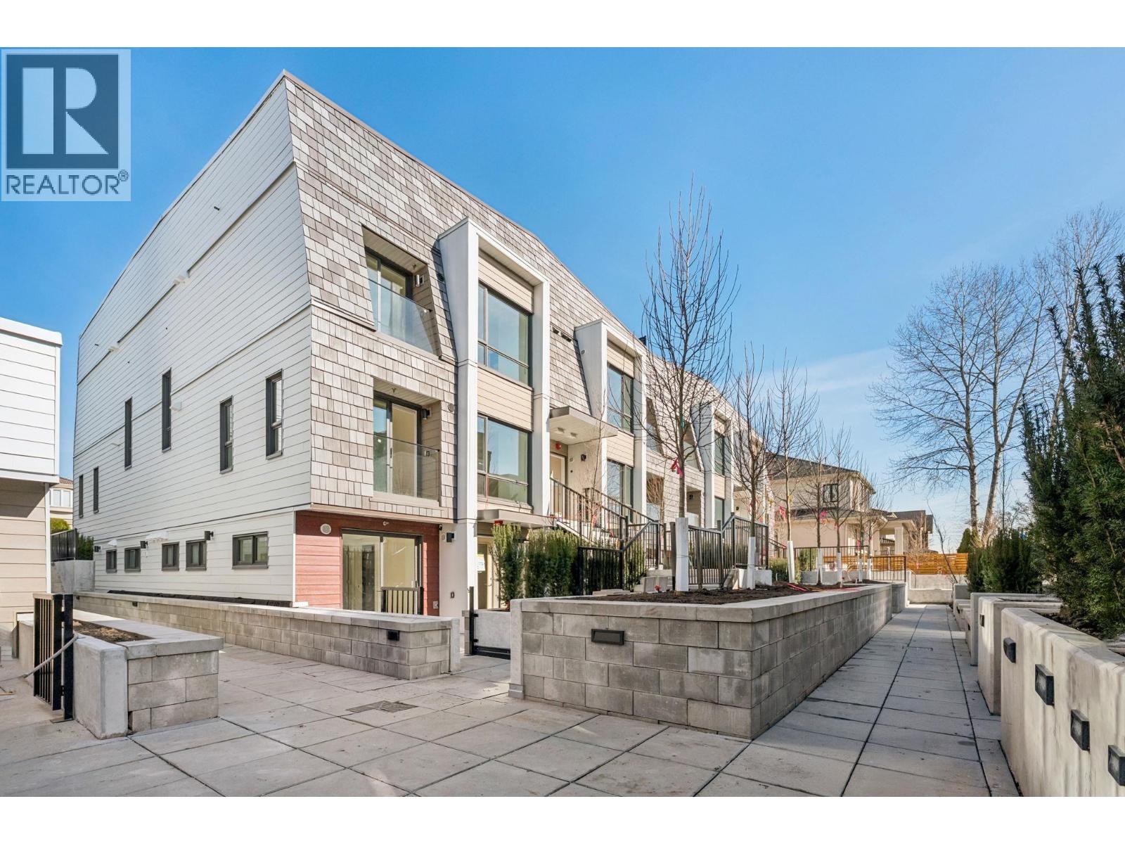 153 408 W 45TH AVENUE|Vancouver, British Columbia V5Y0P6