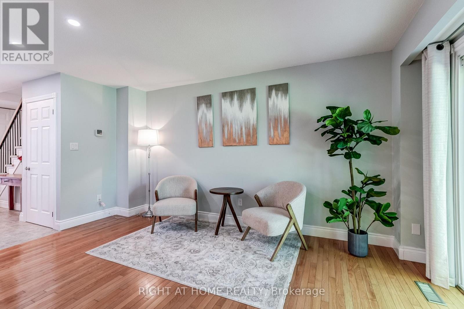 Row / Townhouse for Sale in 55 - 2120 RATHBURN ROAD E|Mississauga (Rathwood), Ontario L4W2S8 5