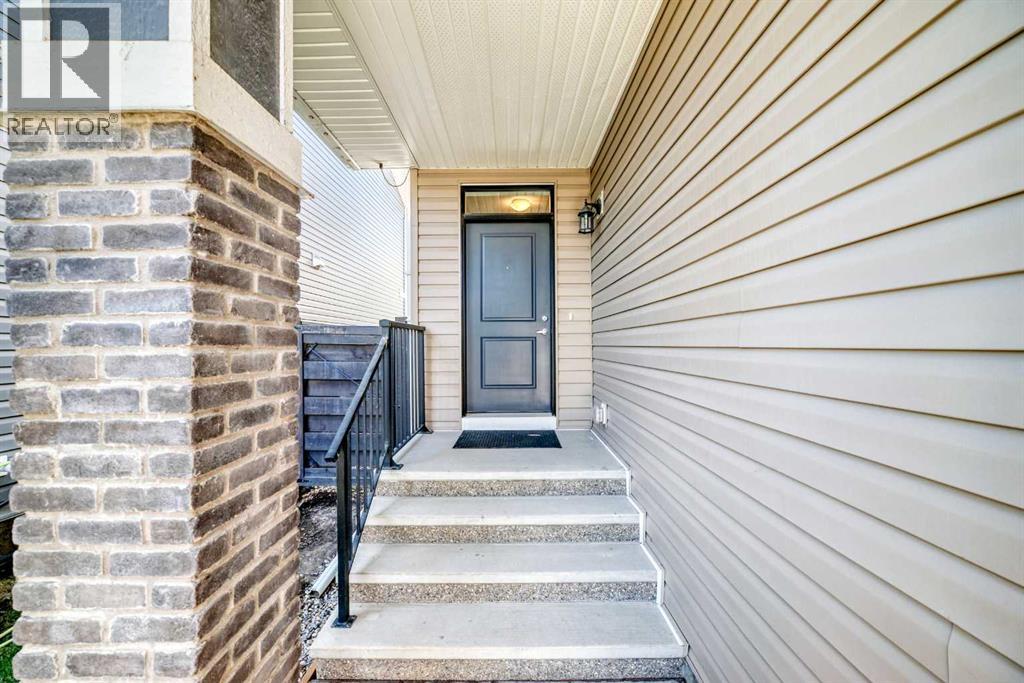Duplex for Sale in 984 Seton Circle SE|Calgary, Alberta T3M2V2 3