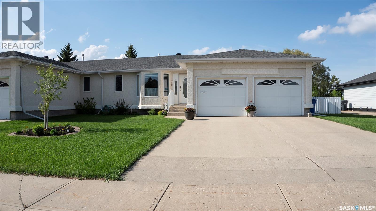 3 78 Russell DRIVE