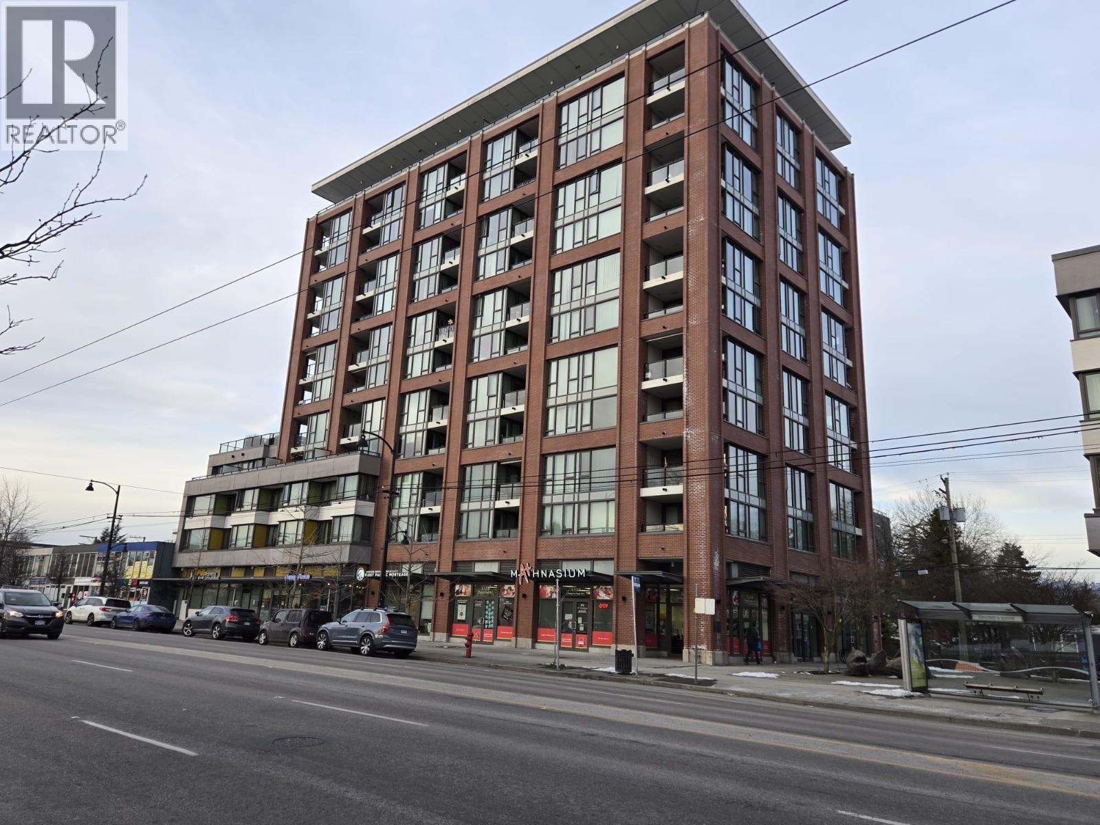 512 2689 KINGSWAY|Vancouver, British Columbia V5R0C3