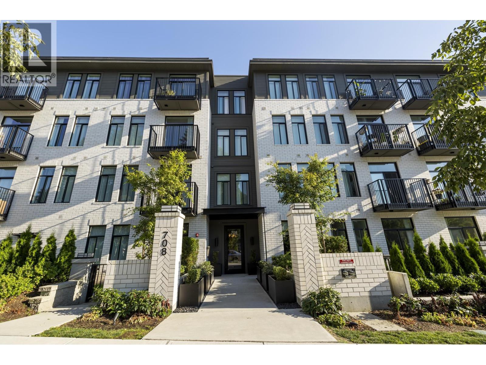 110 708 EDGAR AVENUE|Coquitlam, British Columbia V3K0H3