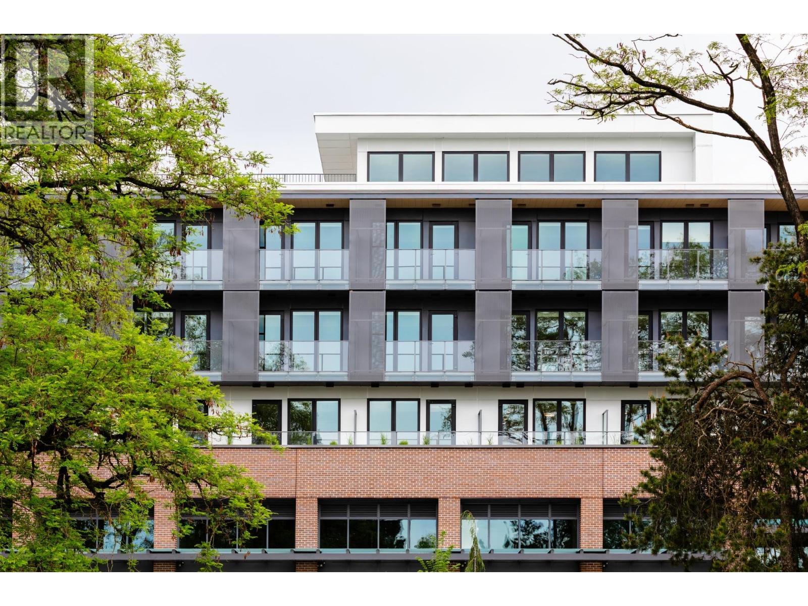 422 133 W 49TH AVENUE|Vancouver, British Columbia V5Z2S3