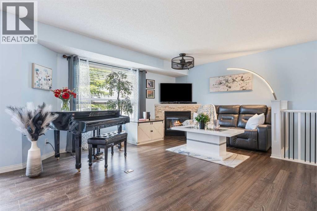 Row / Townhouse for Sale in 120 Mt Aberdeen Manor SE|Calgary, Alberta T2Z3N8