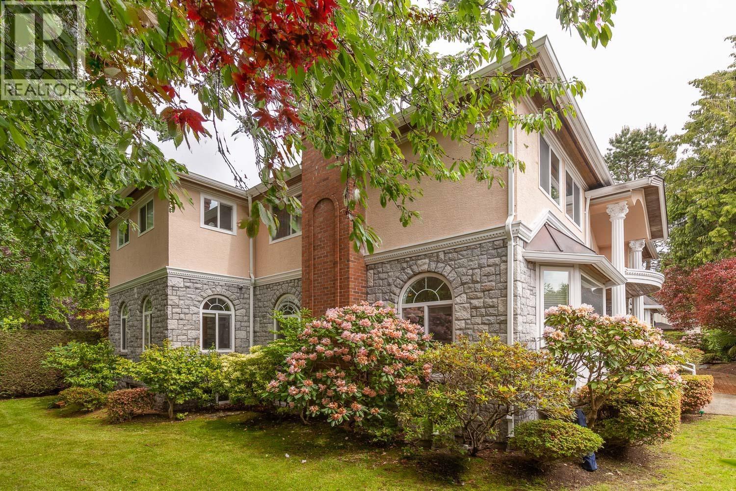1989 W 52ND AVENUE|Vancouver, British Columbia V6P1J6
