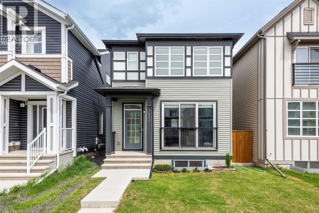 House for Sale in 232 Walgrove Way  SE|Calgary, Alberta T2X4A3