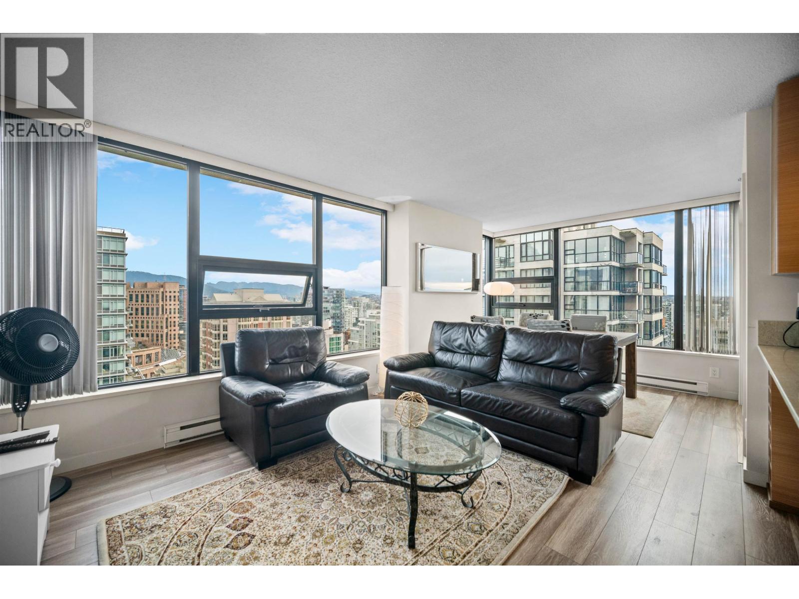 3104 928 HOMER STREET|Vancouver, British Columbia V6B1T7