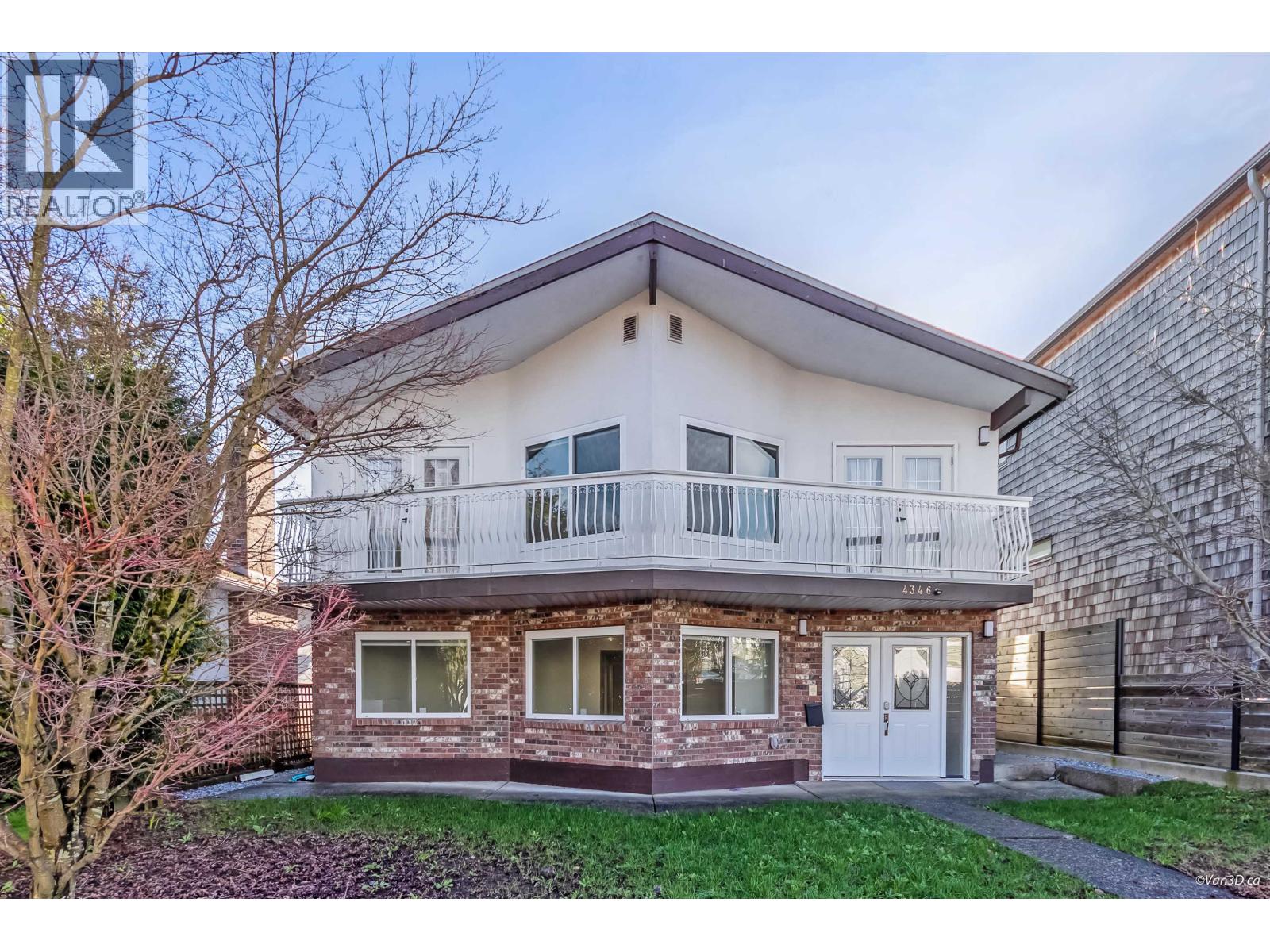 4346 DUNDAS STREET|Burnaby, British Columbia V5C1B3