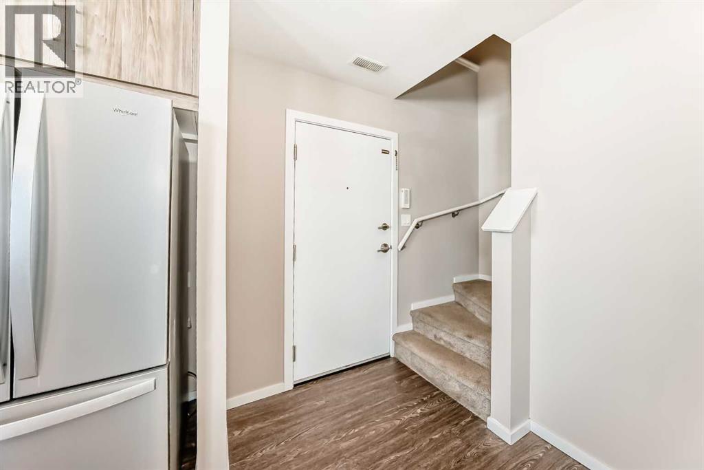 Apartment for Sale in 204, 135 Redstone Walk NE|Calgary, Alberta T3N1M6 4