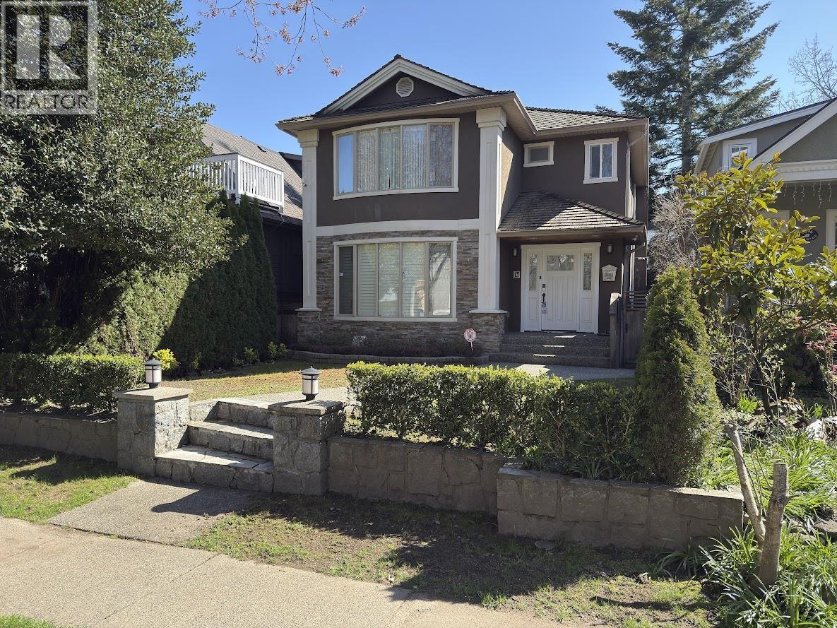 3488 W 30TH AVENUE|Vancouver, British Columbia V6S1W4