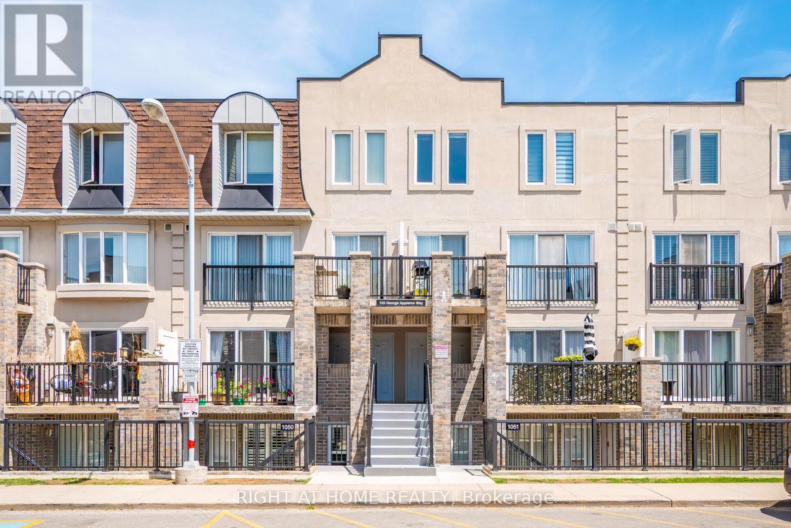 2151 - 105 GEORGE APPLETON WAY